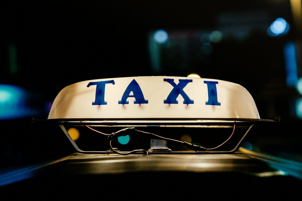 Wat zijn de voordelen van een taxi in Breda?